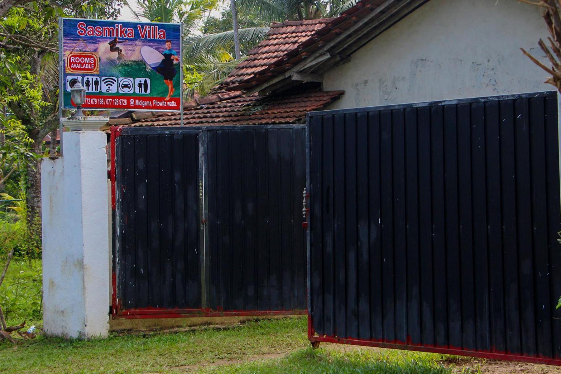 Sasmika Villa Surf And Yoga Hostel Weligama Exterior foto